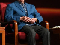 著名京剧表演艺术家谭元寿逝世，享年92岁